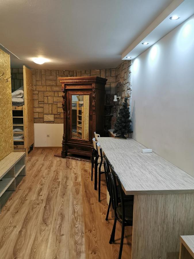 For Rest Hostel Люблин Екстериор снимка