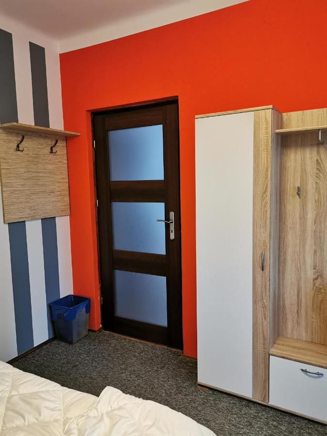 For Rest Hostel Люблин Екстериор снимка