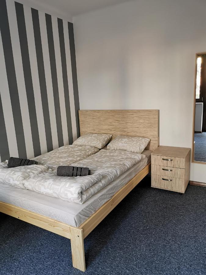 For Rest Hostel Люблин Екстериор снимка
