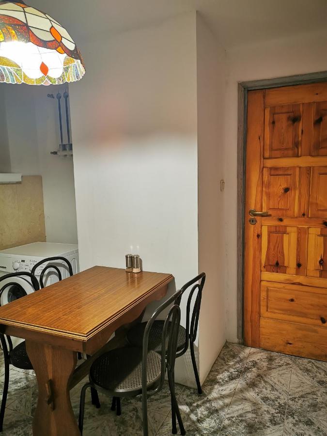 For Rest Hostel Люблин Екстериор снимка